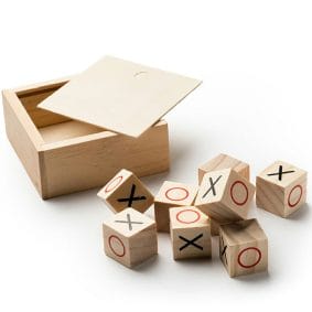 Set joc X și 0 din lemn gravabil 2